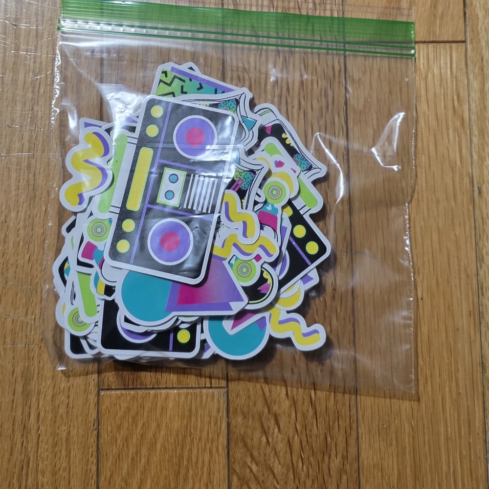 Chic Colorful Banner Set - Picture 5 of 8